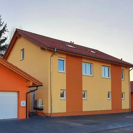 Гостевой дом Gaestehaus - Monteur Und Gaestezimmer -